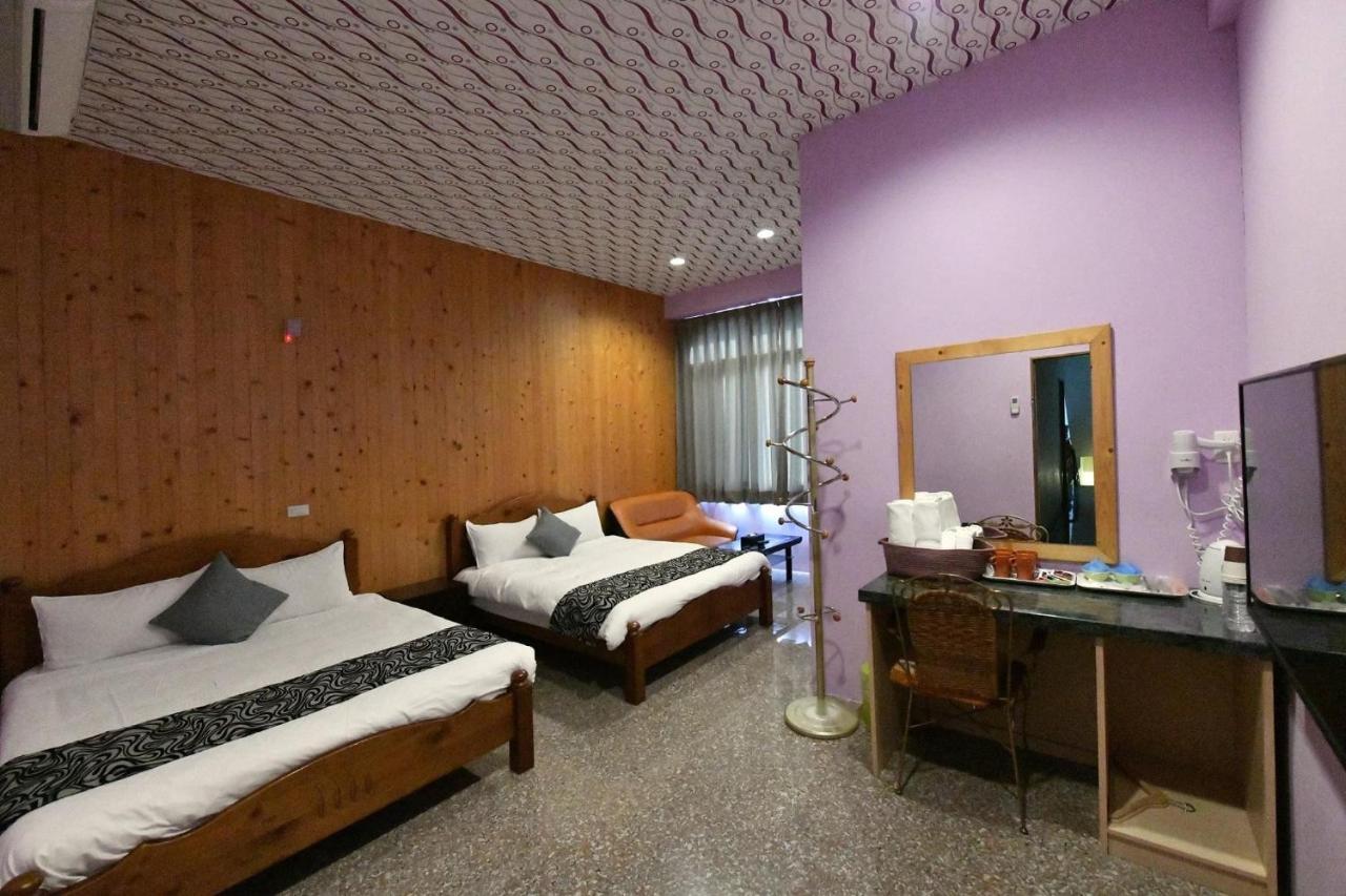 Chu Dream Hostel Città di Hualien Esterno foto