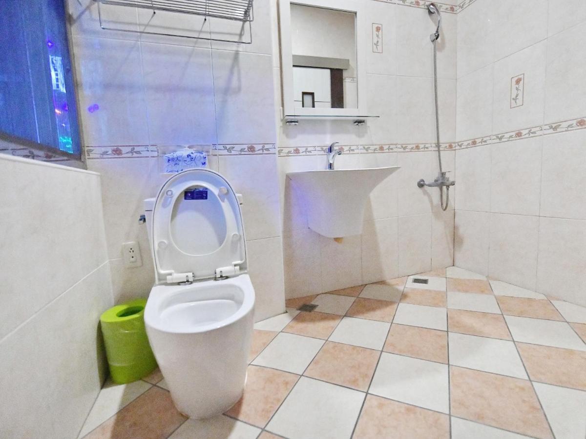 Chu Dream Hostel Città di Hualien Esterno foto