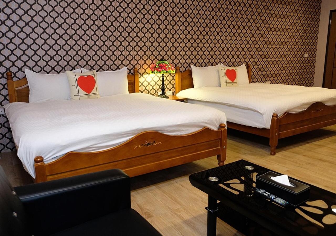 Chu Dream Hostel Città di Hualien Esterno foto